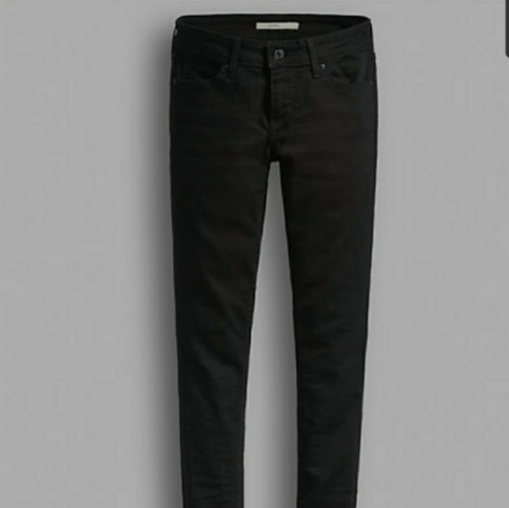 🆕️3/$50🌈Levi's 711 Skinny Black Jeans